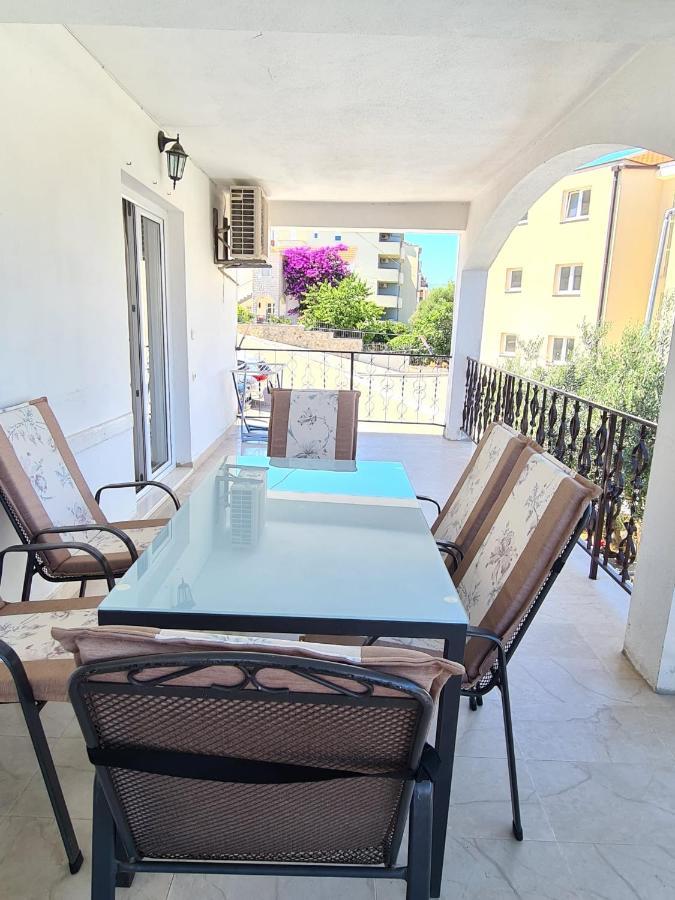 Apartman Varga Trogir Quarto foto